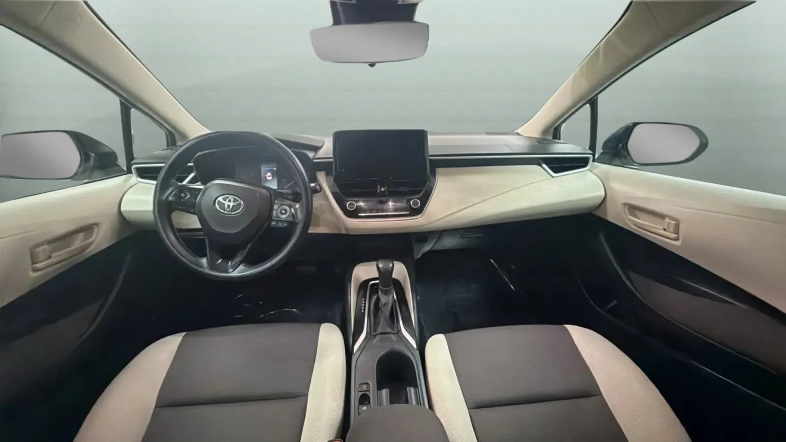 Used 2023 Toyota Corolla LE w/ Carpet Mat Package (TMS) FWD image 10