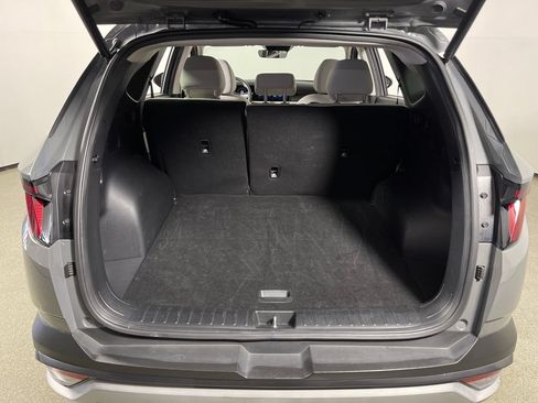 Certified 2025 Hyundai Tucson SEL FWD image 10