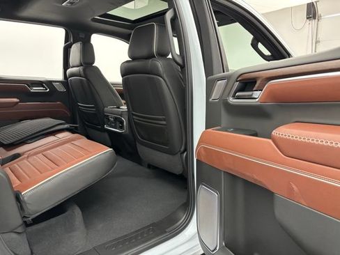 New 2026 GMC Sierra 1500 Denali Ultimate AWD/4WD image 38