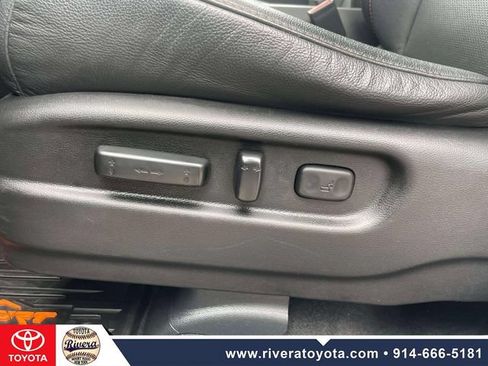 Used 2022 Honda Pilot TrailSport image 20