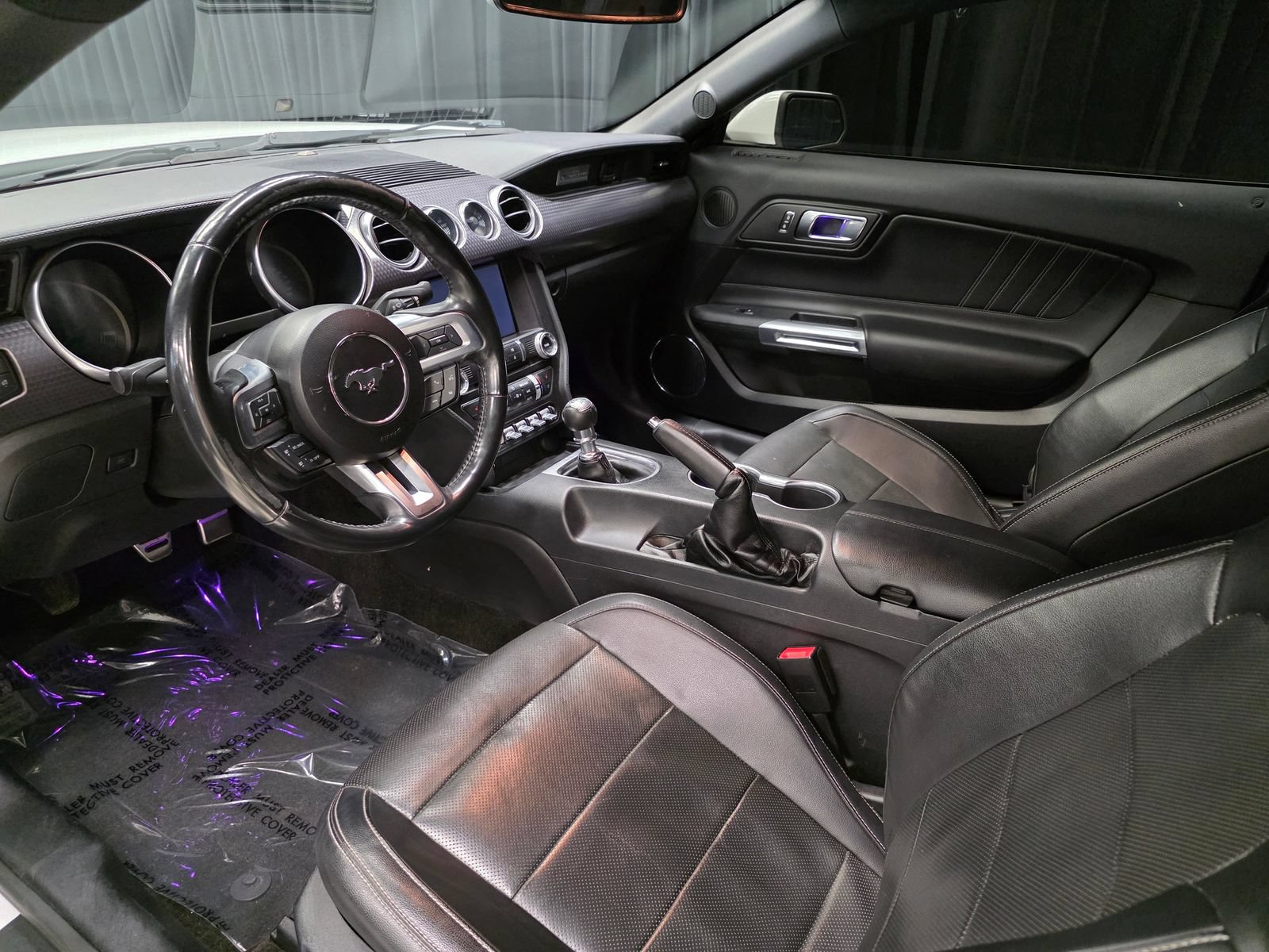 Used 2018 Ford Mustang GT Premium w/ GT Performance Package RWD image 19