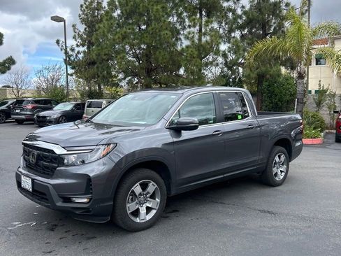 Used 2025 Honda Ridgeline RTL image 1