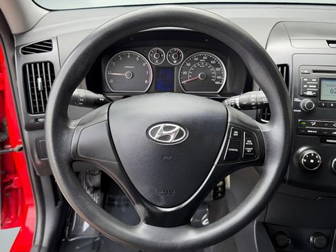 Used 2011 Hyundai Elantra GLS FWD image 34
