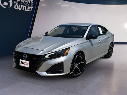 Used 2024 Nissan Altima 2.5 SR