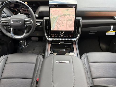 New 2026 GMC Yukon XL Denali AWD/4WD image 10