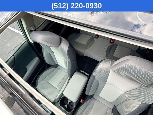 New 2025 Subaru Outback Premium image 27