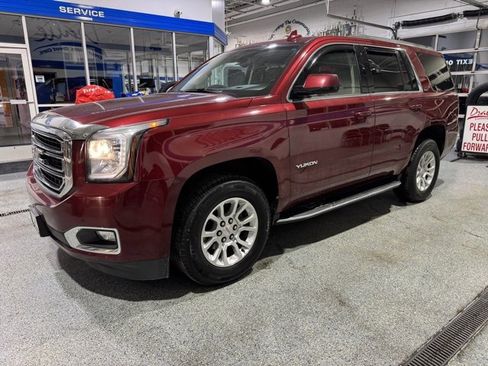 Used 2019 GMC Yukon SLT image 4