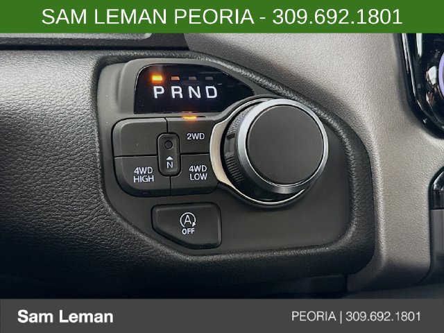 New 2026 RAM 1500 Express AWD/4WD image 16