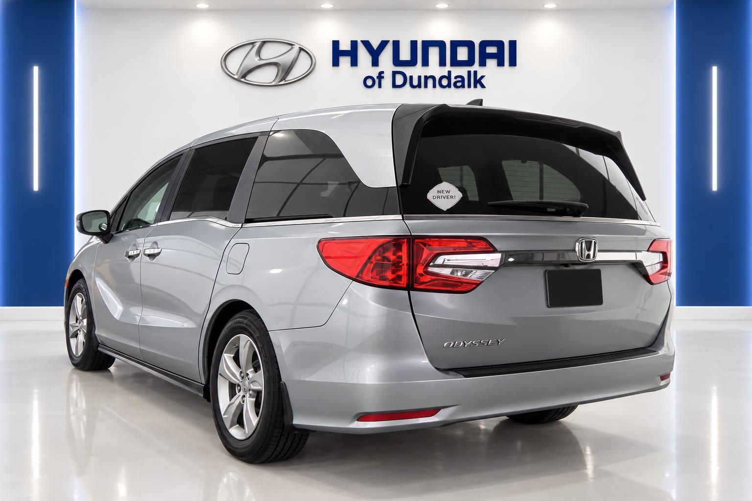 Used 2019 Honda Odyssey EX-L image 2