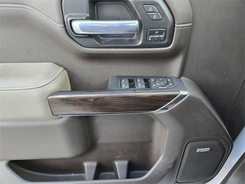Used 2021 GMC Sierra 1500 SLT image 33