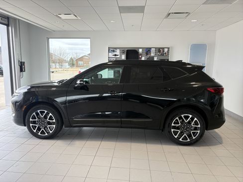 Used 2025 Chevrolet Blazer RS w/ Driver Confidence II Package image 3