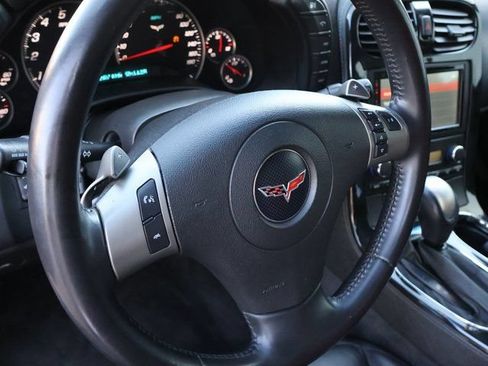 Used 2009 Chevrolet Corvette Convertible w/ Preferred Equipment Group RWD image 18