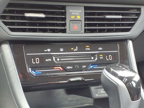 Used 2025 Volkswagen Jetta S FWD image 19