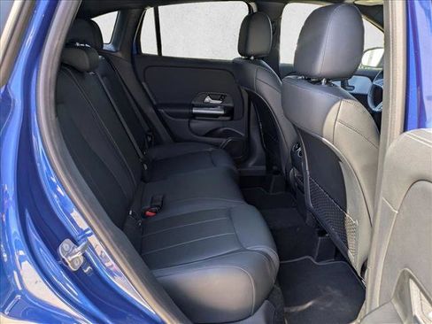 Certified 2025 Mercedes-Benz GLA 250 image 18