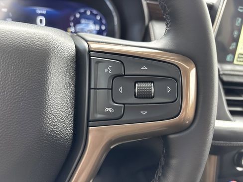 Used 2023 Chevrolet Tahoe High Country image 33