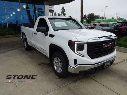 New 2026 GMC Sierra 1500 Pro w/ Pro Value Package