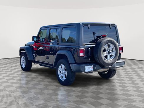 Used 2018 Jeep Wrangler Unlimited Sport S image 5
