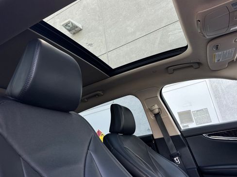 Certified 2022 Lincoln Nautilus Reserve w/ Luxury Package image 16