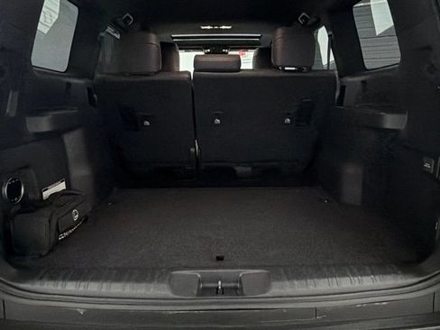 Used 2025 Lexus GX 550 AWD/4WD image 27