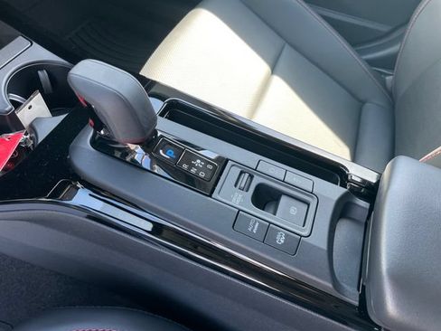 New 2026 Toyota Prius Plug-In Hybrid FWD image 25