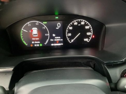 Certified 2025 Honda CR-V Sport image 10