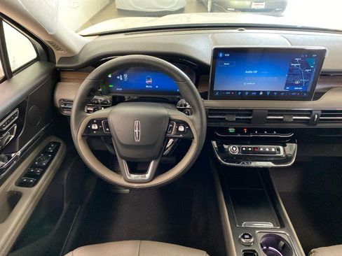 New 2025 Lincoln Corsair Grand Touring w/ Equipment Group 301A image 11