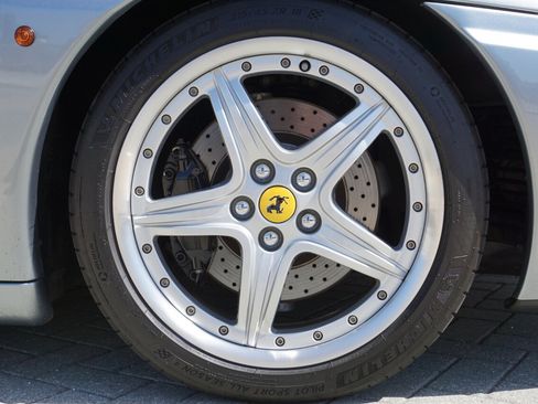 Used 2005 Ferrari 360 Spider RWD image 25
