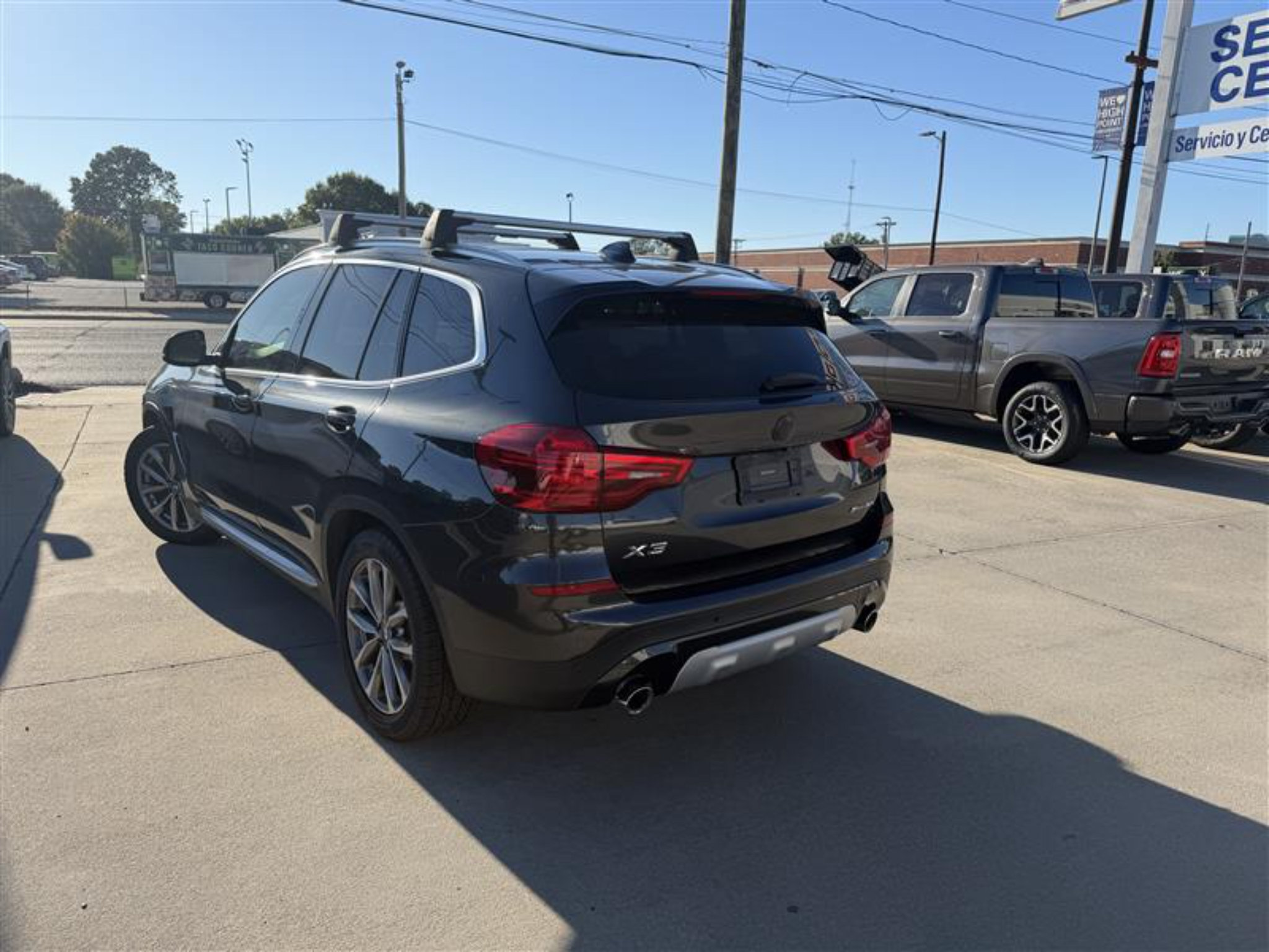 Used 2019 BMW X3 xDrive30i w/ Driving Assistance Package AWD/4WD image 4