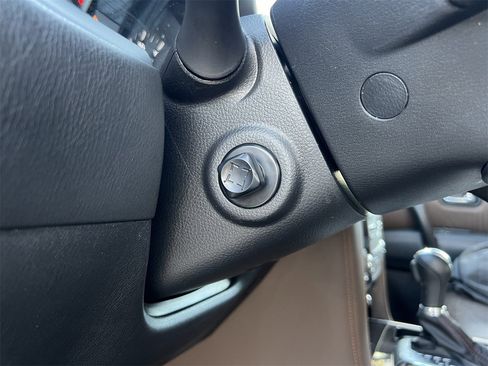 Certified 2020 Nissan Armada Platinum w/ Platinum Reserve Package image 13