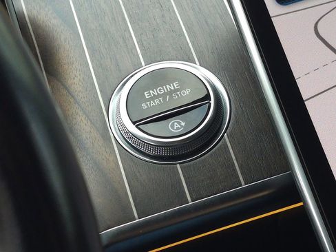 Used 2021 Mercedes-Benz S 580 4MATIC Sedan w/ Warmth & Comfort Package image 87