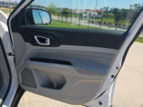 Used 2022 Jeep Compass Latitude w/ Convenience Group FWD image 29