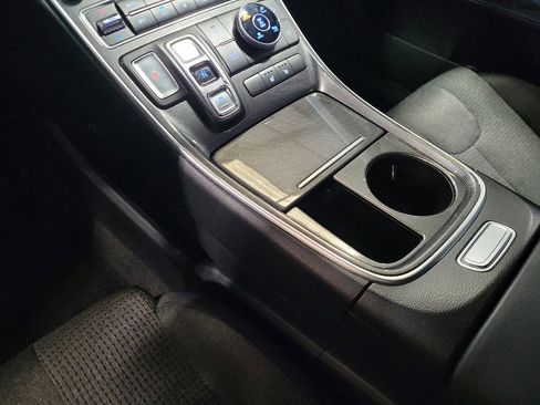 Used 2023 Hyundai Santa Fe SEL image 26