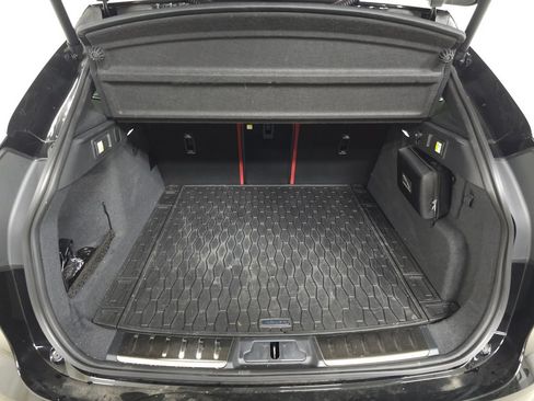 Used 2025 Jaguar F-PACE R-Dynamic S AWD/4WD image 7