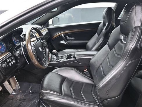 Used 2016 Maserati GranTurismo Sport image 10