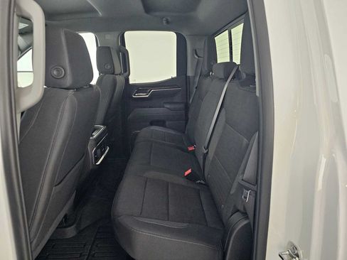 Used 2025 GMC Sierra 1500 Elevation w/ Preferred Package AWD/4WD image 17