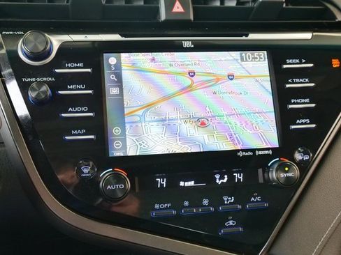 Used 2020 Toyota Camry XSE image 22