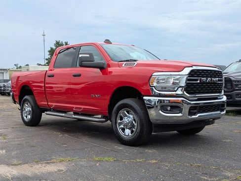 Used 2024 RAM 2500 Big Horn w/ Bed Utility Group AWD/4WD image 2