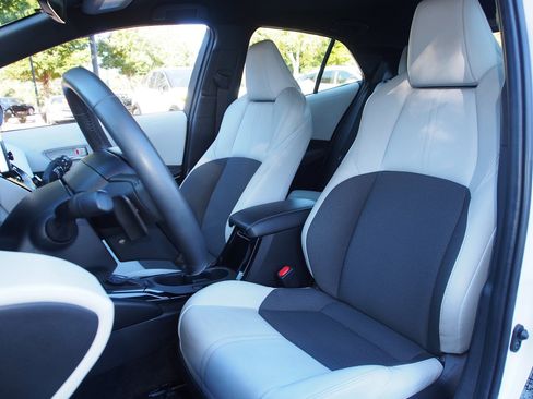 Used 2024 Toyota Corolla XSE image 16