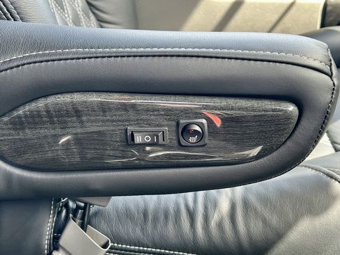 New 2026 GMC Savana 2500 Extended w/ Driver Convenience Package RWD image 14