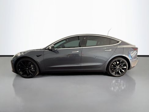 Used 2020 Tesla Model 3 Standard Range Plus image 6