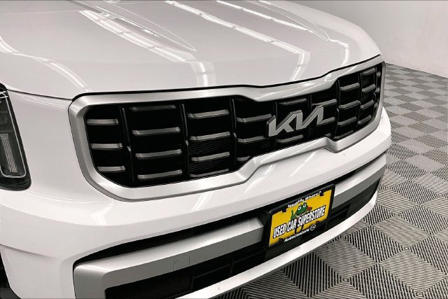 Used 2025 Kia Telluride S AWD/4WD image 34