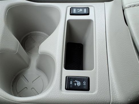 Certified 2022 Nissan Rogue Sport SV w/ Technology Package image 15