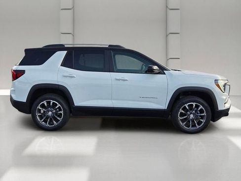 New 2026 GMC Terrain Elevation w/ Elevation Premium Package FWD image 6