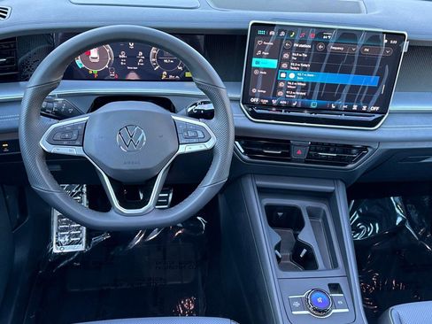 New 2026 Volkswagen Tiguan SE R-Line image 13
