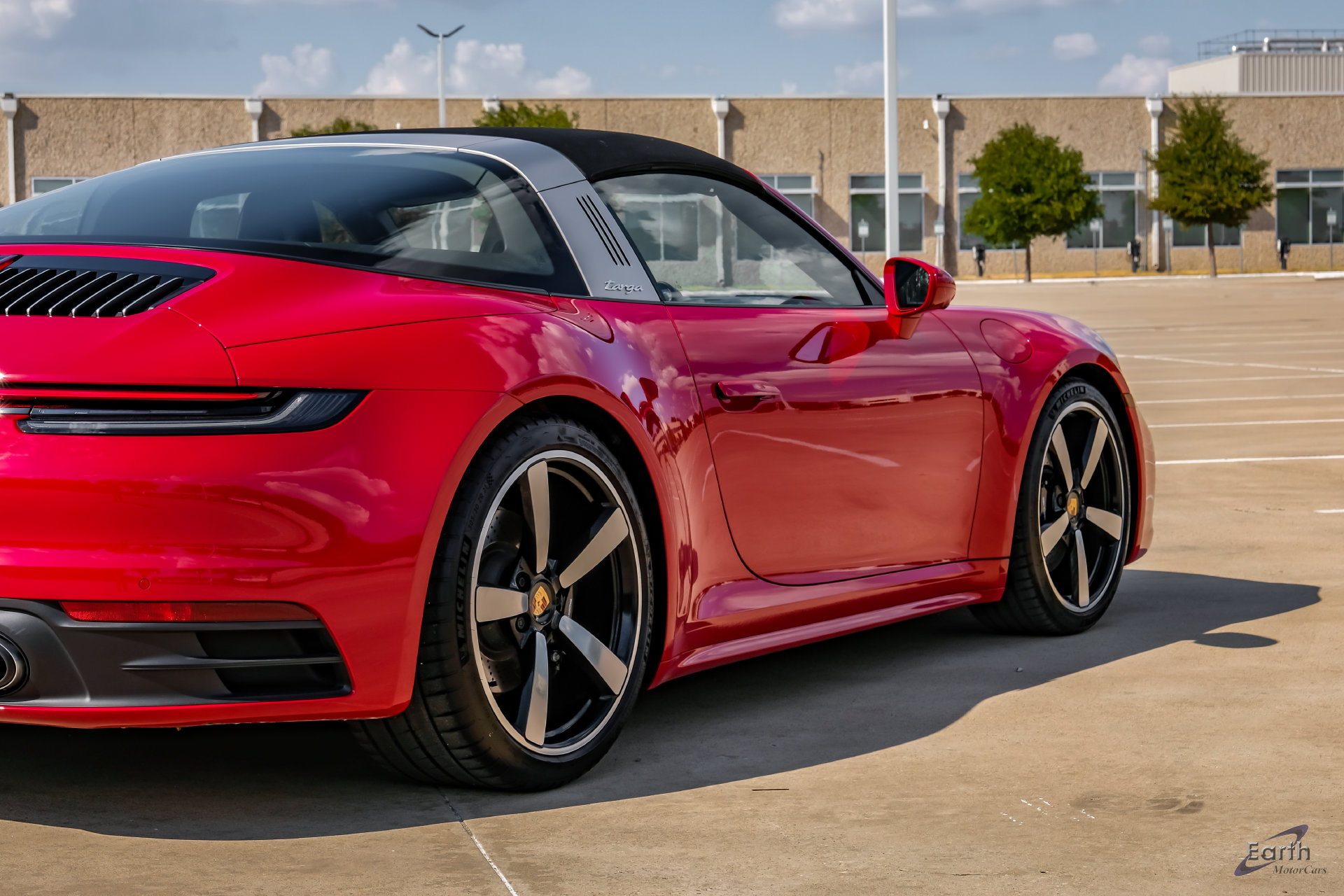 Used 2023 Porsche 911 Targa 4S AWD/4WD image 18
