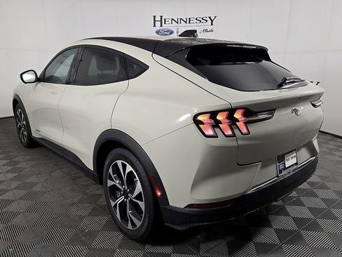 Used 2025 Ford Mustang Mach-E Select w/ Comfort Package Lite image 6