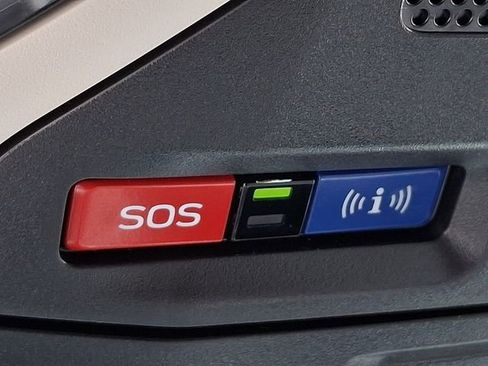 Certified 2025 Subaru Outback Premium w/ Popular Package #1A image 28