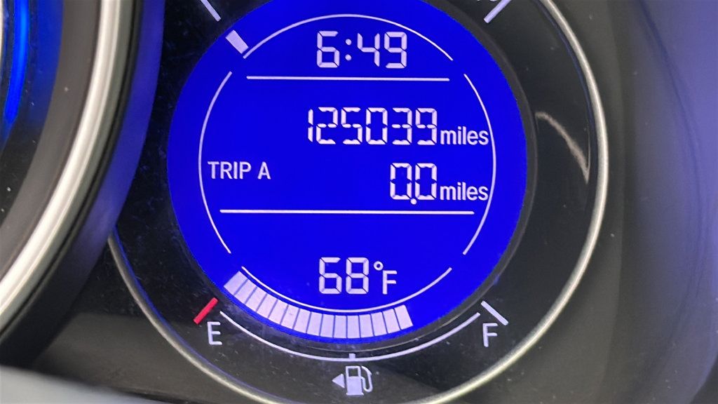 Used 2015 Honda Fit EX image 17
