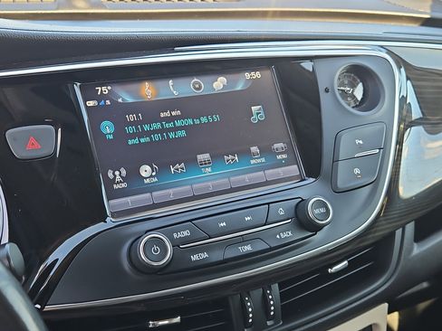Used 2020 Buick Envision Preferred AWD/4WD image 25