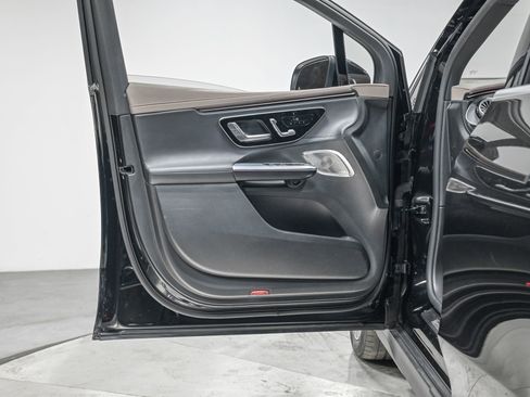 Used 2023 Mercedes-Benz EQE 350+ 4MATIC SUV image 10